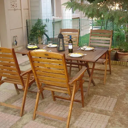 Seaside Apartment Thessaloniki