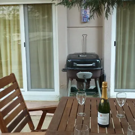 Apartament Seaside *